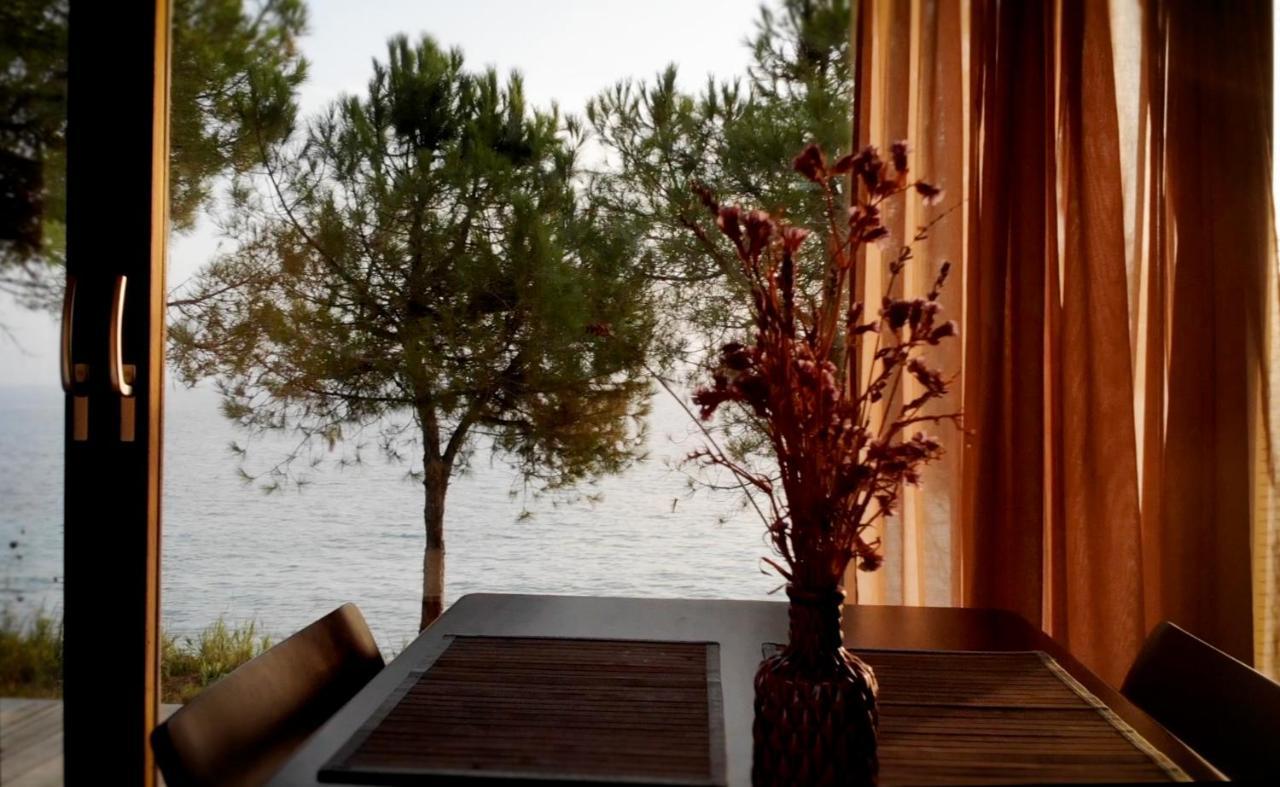 Ihouse Nea Skioni Exterior photo
