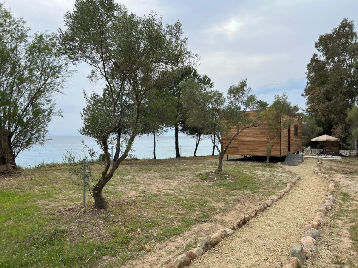 Ihouse Nea Skioni Exterior photo